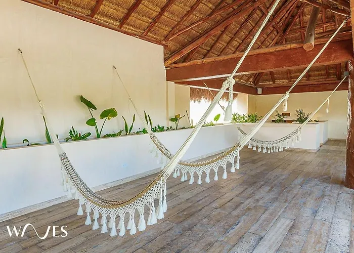 Holiday home Luxury 1br - Rooftop Paradise With Pool & Jacuzzi *